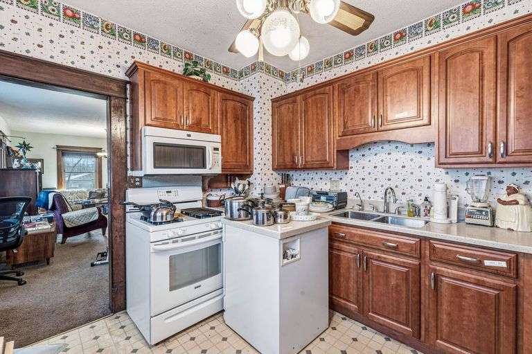 Real Estate Auction 1137 S Main Street New Castle, IN