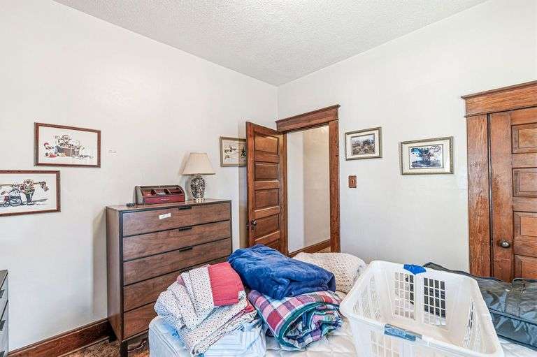 Real Estate Auction 1137 S Main Street New Castle, IN